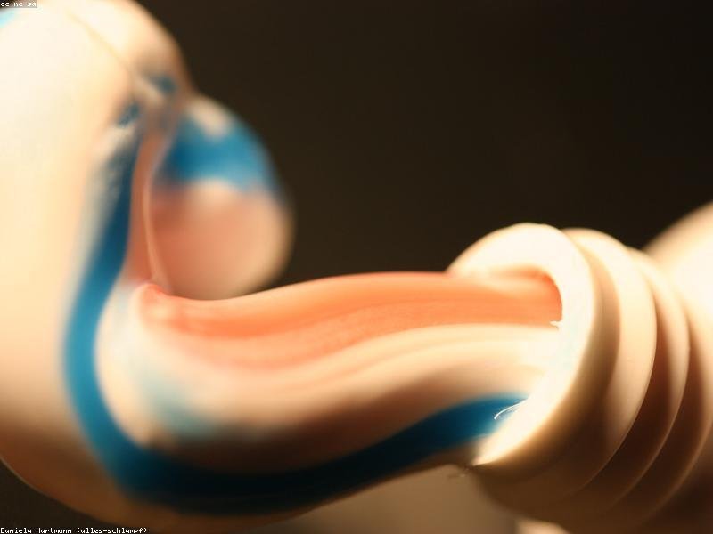 Toothbrush with toothpaste — night-time oral routine for sleep appliances